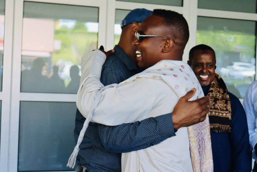 DER VORSITZENDE DER SOMALI-GEMEINSCHAFT IM KANTON ZÜRICH BESUCHT MIT EINER DELEGATION LUZERN